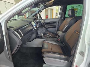 Ford Ranger 3.2TDCI Wildtrak automaticD/C - Image 11