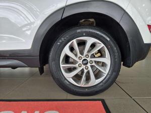 Hyundai Tucson 2.0 Premium - Image 6