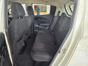 Mahindra KUV 100 1.2 K2+ #dare - Image 12