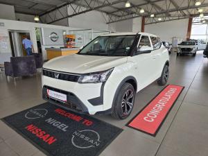 Mahindra XUV300 1.2T SE - Image 15