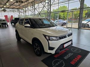 Mahindra XUV300 1.2T SE - Image 16