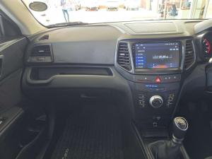 Mahindra XUV300 1.2T SE - Image 20