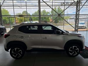 Nissan Magnite 1.0 Visia - Image 9