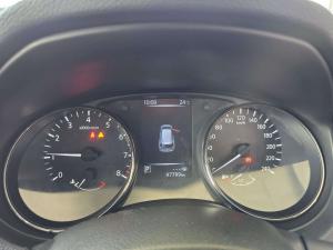 Nissan X Trail 2.5 Acenta 4X4 CVT - Image 12