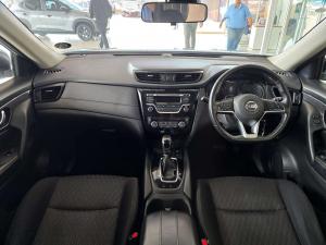 Nissan X Trail 2.5 Acenta 4X4 CVT - Image 7