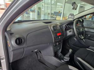 Renault Sandero 900T Stepway Expression - Image 19