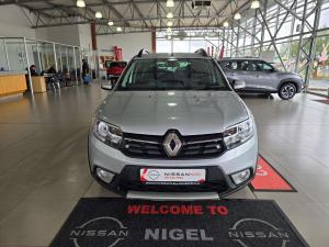 Renault Sandero 900T Stepway Expression - Image 2