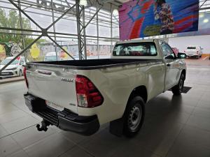 Toyota Hilux 2.4 GD-6 SR 4X4S/C - Image 17