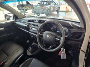 Toyota Hilux 2.4 GD SP/U Single Cab - Image 7