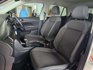 Volkswagen T-CROSS 1.5 TSI R-LINE DSG - Image 11