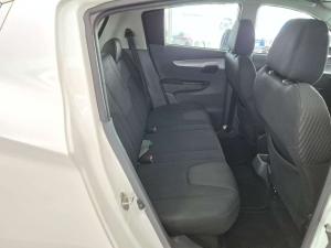 Mahindra KUV 100 1.2 K6+ NXT - Image 10