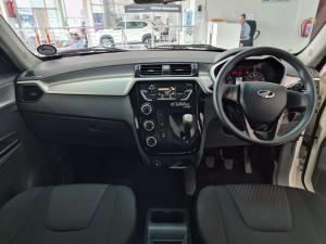 Mahindra KUV 100 1.2 K6+ NXT - Image 13