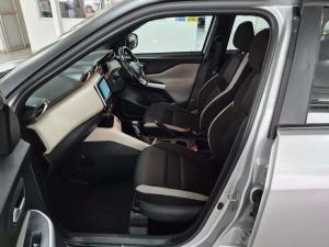 Nissan Magnite 1.0T Acenta CVT - Image 12