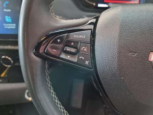 Nissan Magnite Kuro 1.0T CVT - Image 17