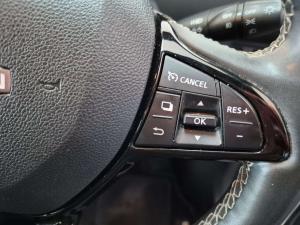 Nissan Magnite Kuro 1.0T CVT - Image 18