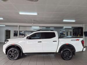 Nissan Navara 2.5DDTI PRO-4X 4X4 automatic D/C - Image 2
