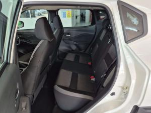 Nissan Magnite 1.0 Visia AMT - Image 12