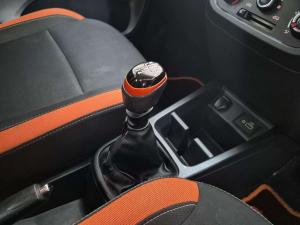 Renault Kwid 1.0 Climber 5-Door - Image 18