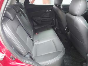 Mahindra XUV3XO 1.2T AX7L automatic - Image 12