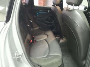 MINI Cooper S 5-Door automatic - Image 12