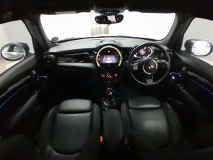 MINI Cooper S 5-Door automatic - Image 7