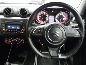 Suzuki Swift 1.2 GL - Image 13