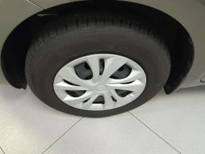 Suzuki Swift 1.2 GL - Image 7