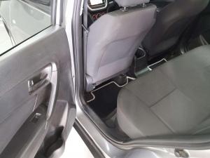 Toyota Urban Cruiser 1.5 Xi - Image 19