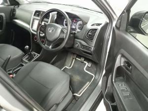 Toyota Urban Cruiser 1.5 Xi - Image 8