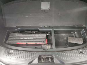 Ford Everest 3.2 Tdci XLT 4X4 automatic - Image 16