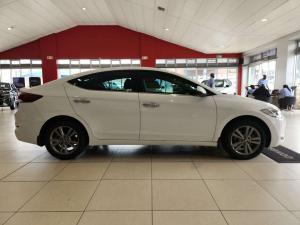 Hyundai Elantra 1.6 Executive - Image 6