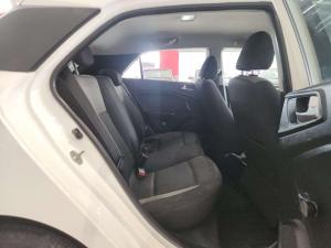 Hyundai i20 1.2 Motion - Image 10