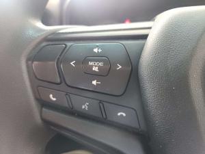 Isuzu D-MAX 1.9 Ddi LS 4X4 automatic S/C - Image 18