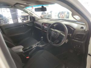Isuzu D-MAX 1.9 Ddi LS 4X4 automatic S/C - Image 8