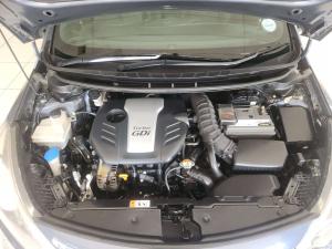 Kia Cerato Koup 1.6T GDiautomatic - Image 9