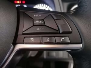 Nissan Navara 2.5DDTI Stealth automatic - Image 17