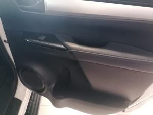 Toyota Hilux 2.4 GD-6 Raider X 4X4D/C - Image 16