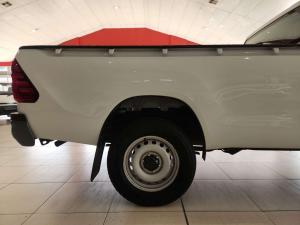 Toyota Hilux 2.4 GD-6 SR 4X4S/C - Image 9