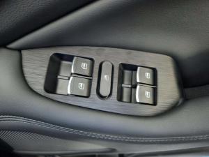 GWM P300 2.4TD LS 4X4 automatic D/C - Image 19