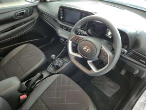 Hyundai I20 1.2 Premium - Image 11