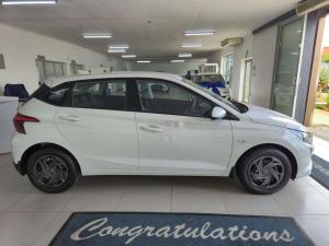 Hyundai I20 1.2 Premium - Image 8
