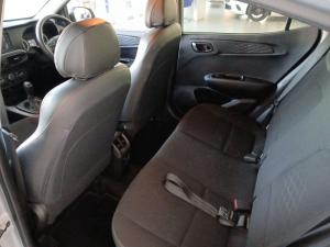 Hyundai Grand I10 1.0 Motion automatic - Image 15