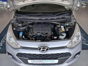Hyundai Grand i10 1.0 Motion automatic - Image 12