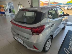 Hyundai Grand i10 1.2 MOTION/PREMIUM automatic - Image 9