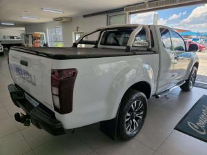 Isuzu KB 250D-TEQ HO HI RiderE/CAB - Image 8