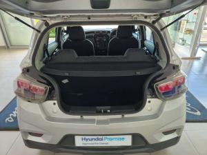 Mahindra KUV 100 1.2 K2+ #dare - Image 7