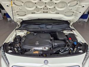 Mercedes-Benz GLA 200 automatic - Image 12