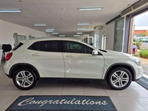 Mercedes-Benz GLA 200 automatic - Image 8
