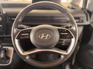 Hyundai Staria 2.2D Executive automatic - Image 14