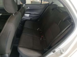 Kia Picanto 1.0 Street automatic - Image 12
